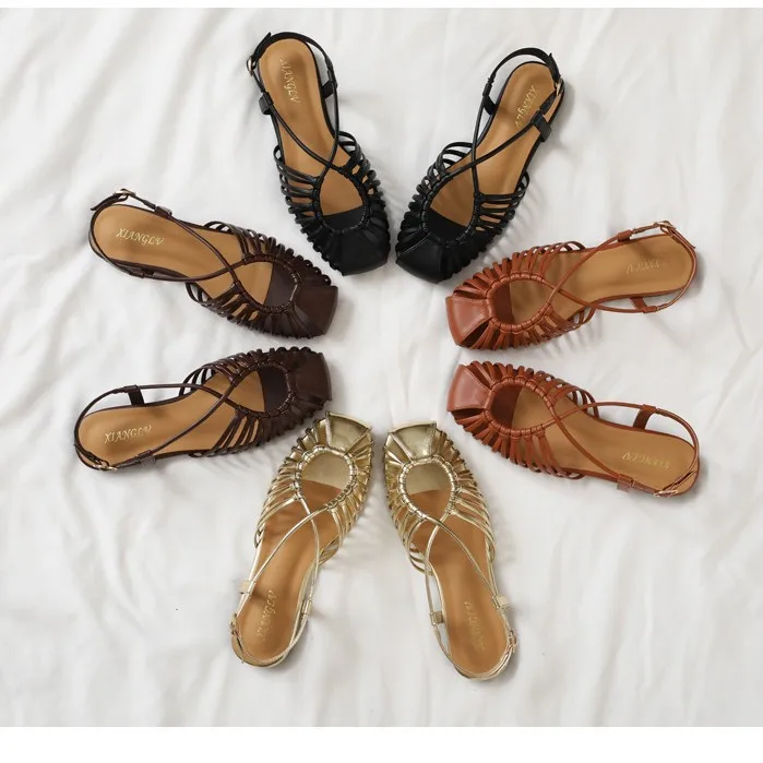 

Comfortable Woven Hollow out Flat Bottom Beach Sandals Roman One Strap Slip-On Shoes Breathable Summer New Style Women's Flats