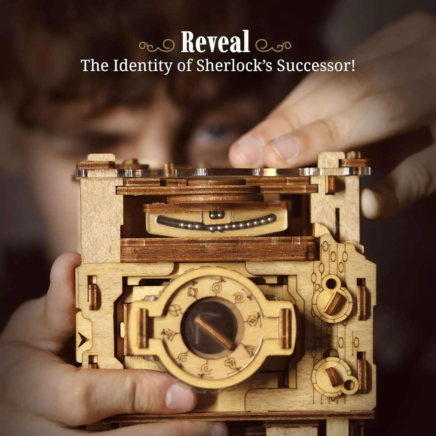 Cluebox PRO - Sherlock's Camera - Escape Room Game - sequential Puzzle Box - 3D Wooden Puzzle for Adults - Brain Teaser - Birthd