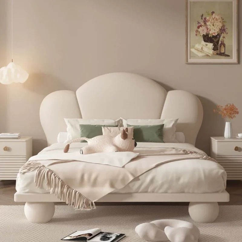 

single leather bed, boys and teenagers