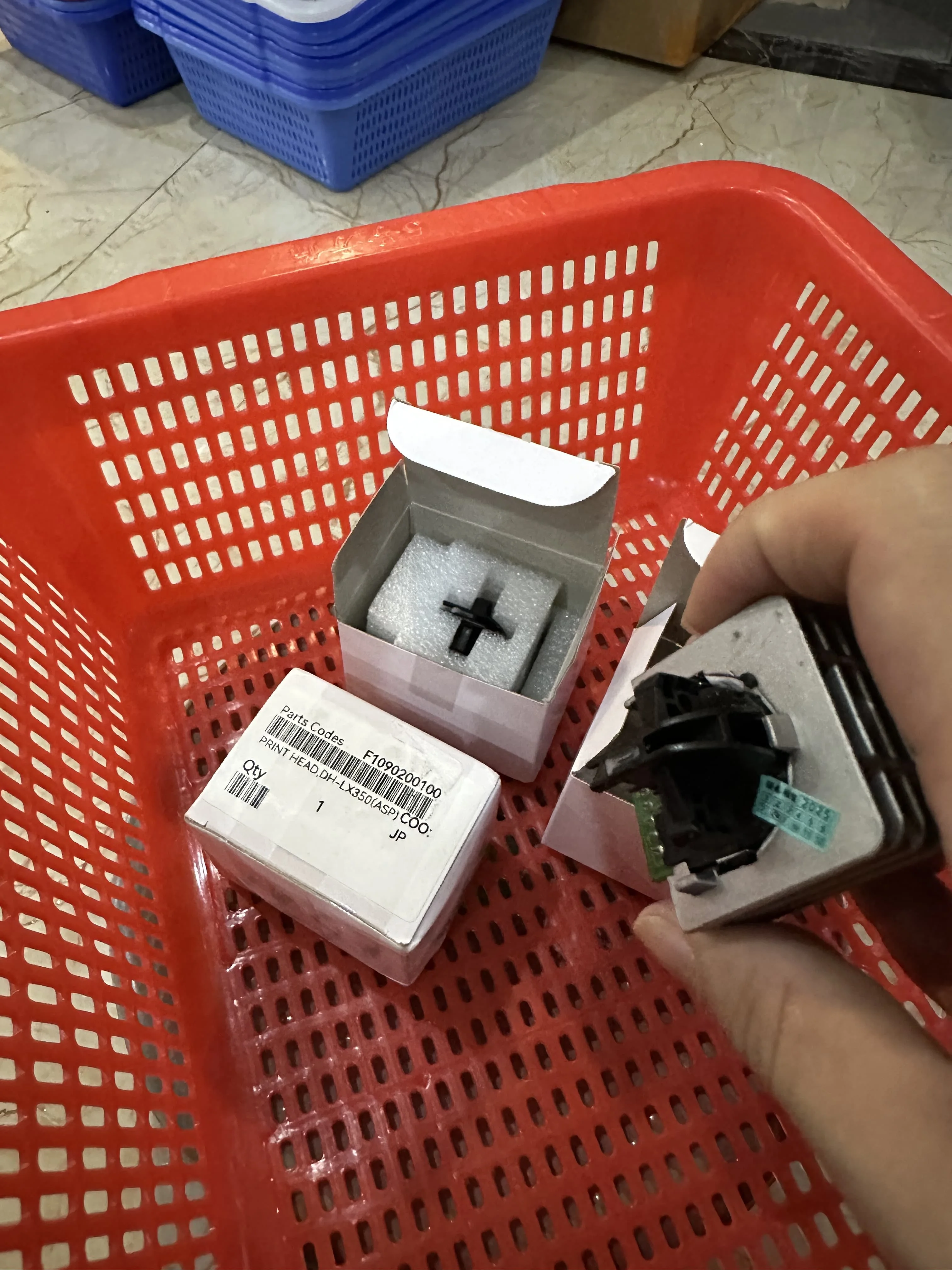 

1 шт. печатающая головка F109000 для Epson LX310 LX350, новая совместимая головка принтера с матрицей