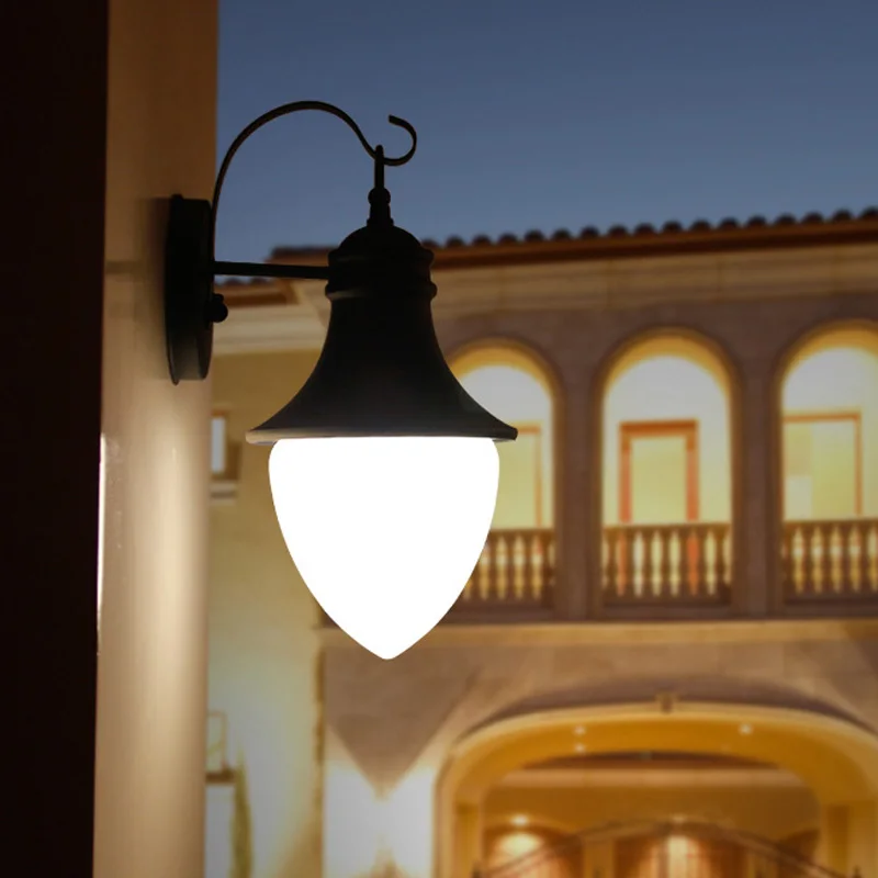 

Nordic Minimalist Outdoor Wall Lamp Retro Waterproof Luxury Lighting for Courtyard Home Light