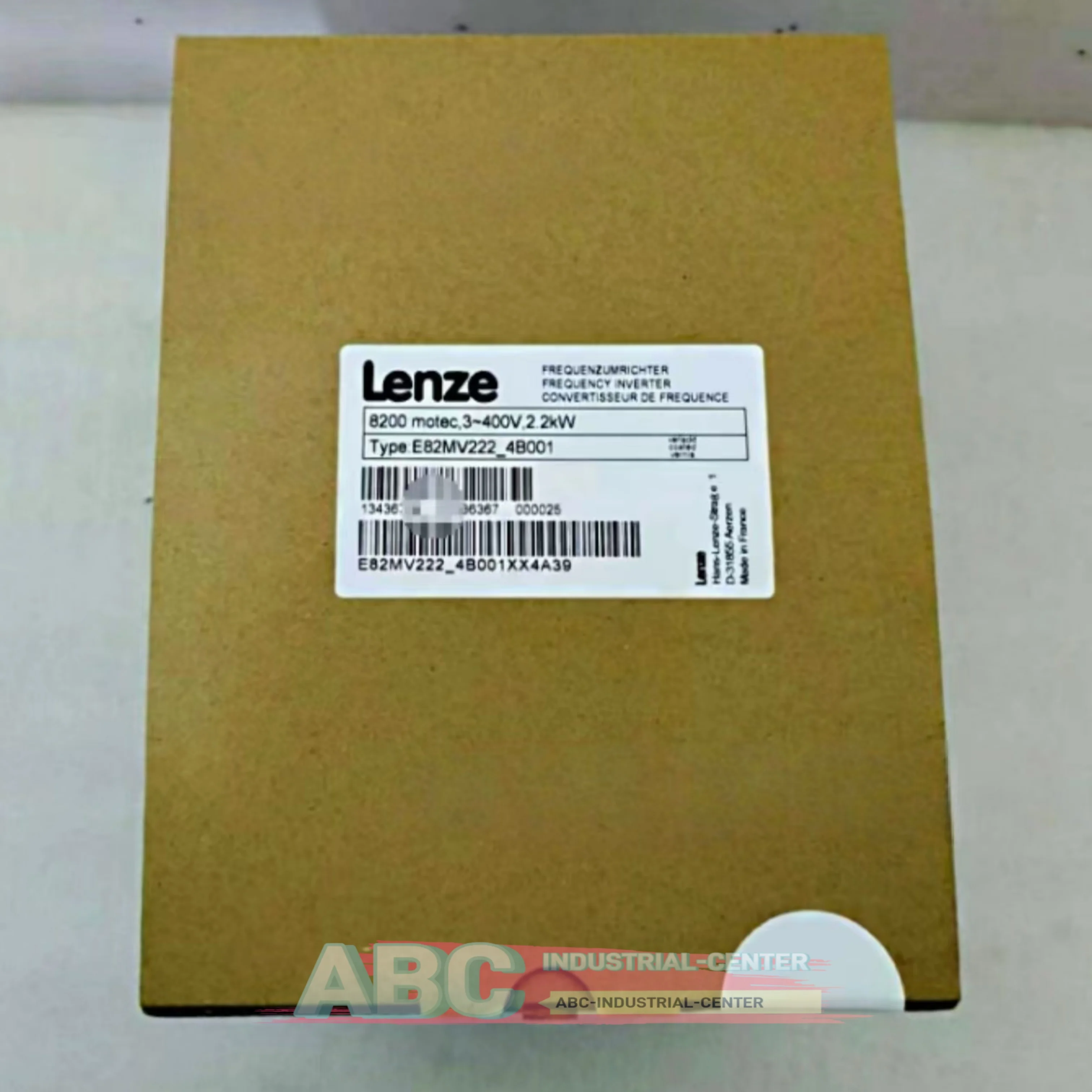 

Frequency converter E82MV152-4B001 brand E82MV152-4B151 new