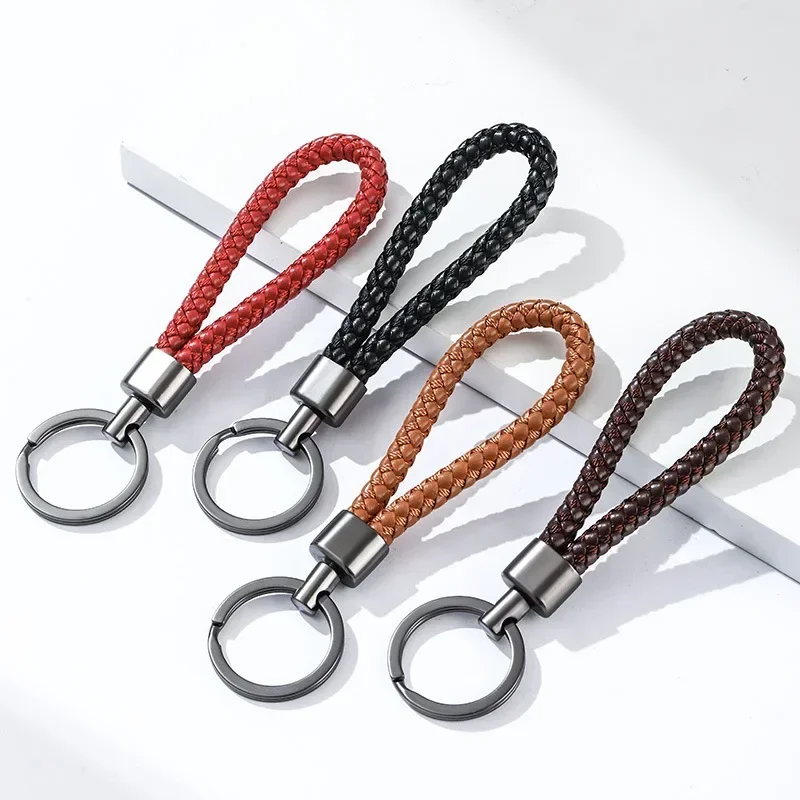 

1pcs Car Leather Key Chains for Men Women Car Keychain Wristlet Lanyard Rope Strap for KeysMetal Keyring Gift Trendy Key Holder