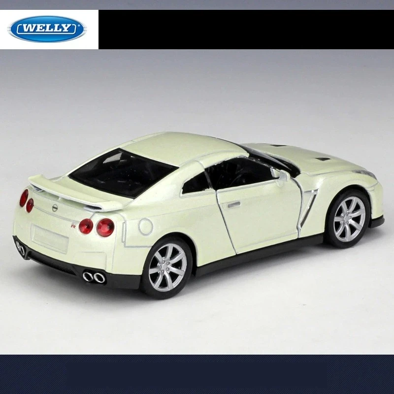 WELLY 1:36 سبيكة سيارة رياضية نموذج دييكاست لعبة معدنية المركبات نموذج سيارة التراجع محاكاة جمع الأطفال هدية