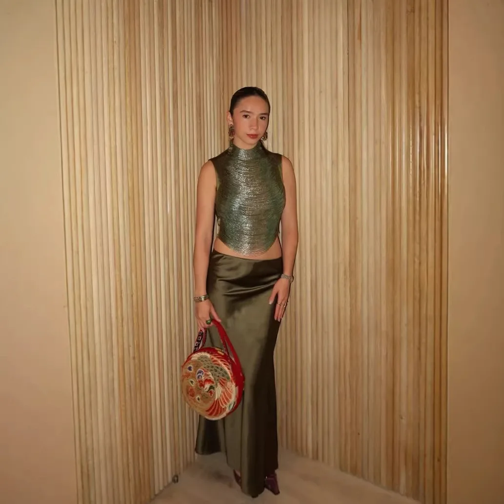 

26 Spring and Summer New Sleeveless Fringe Splicing Zipper Satin Mermaid Long Skirt Set