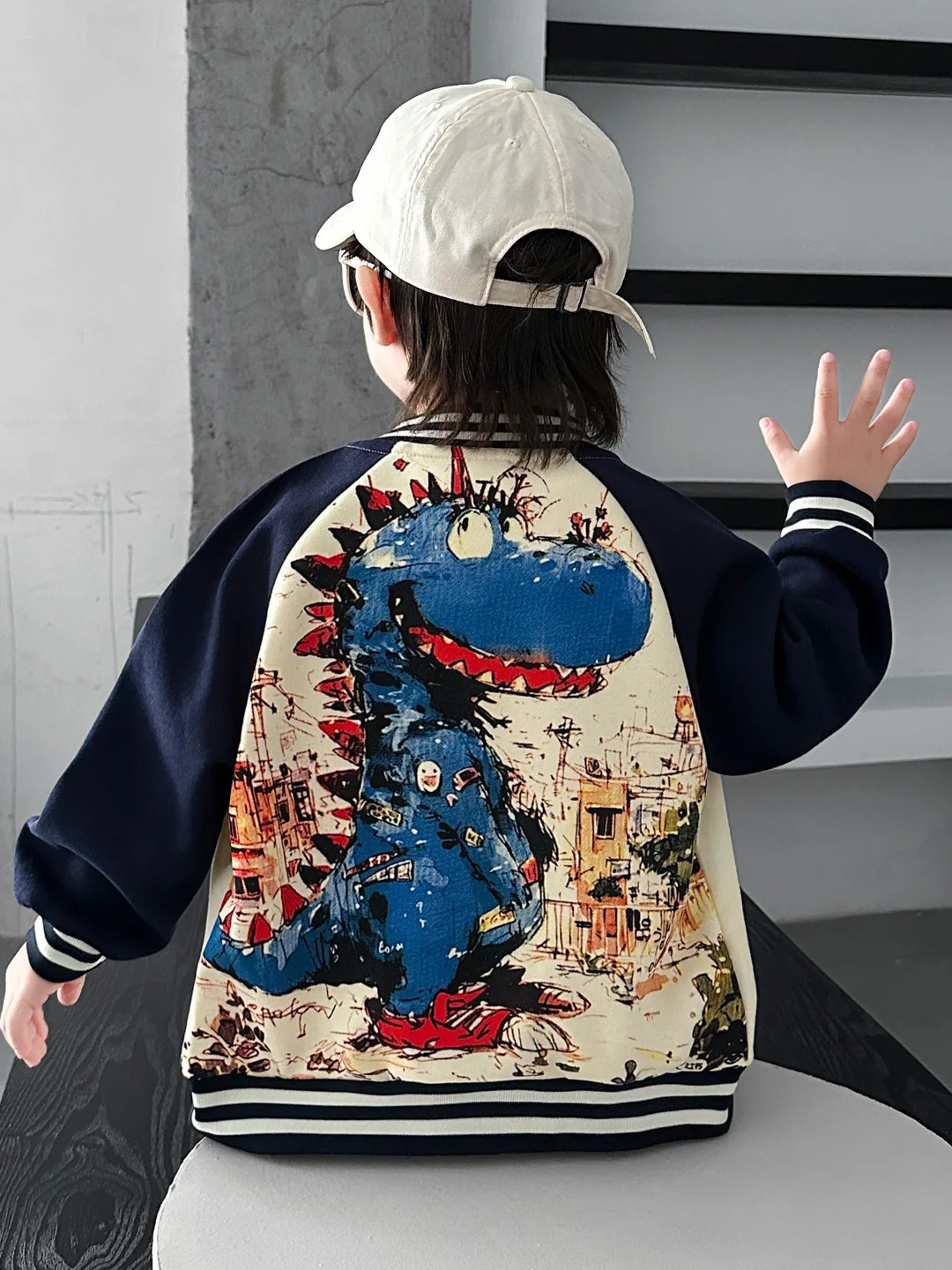 

Крутой комплект спортивной одежды с динозавром для мальчиков, повседневная верхняя одежда и брюки, модная осенняя одежда из двух предметов для мальчиков-подростков, Long Sve