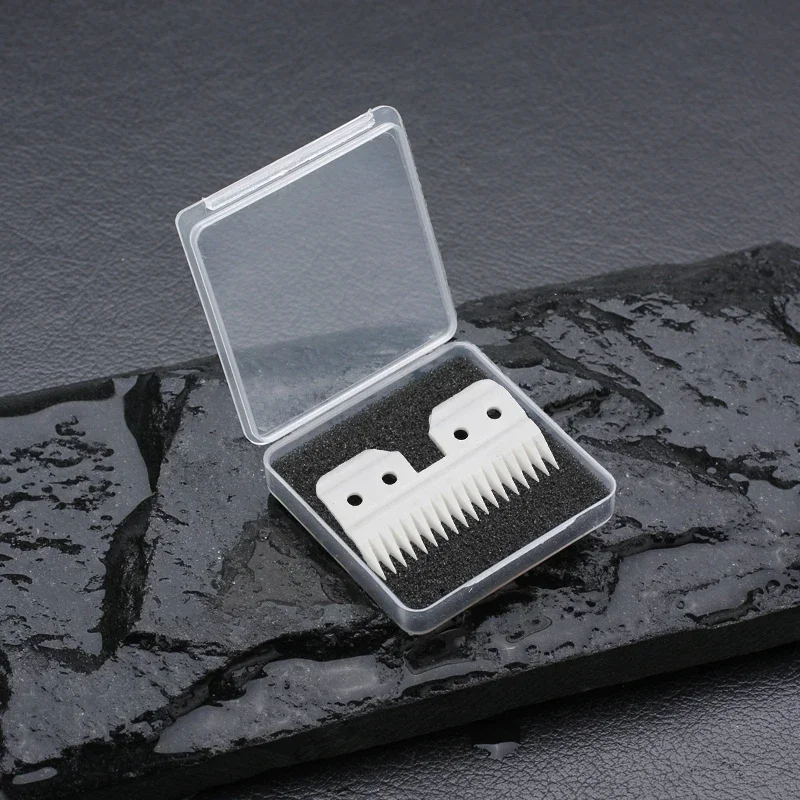 18Teeth 5pcs/lot Pet Clipper Ceramic Moving Blade Standard Oster A5 Blade Size High Quality and Durable with Plastic Box