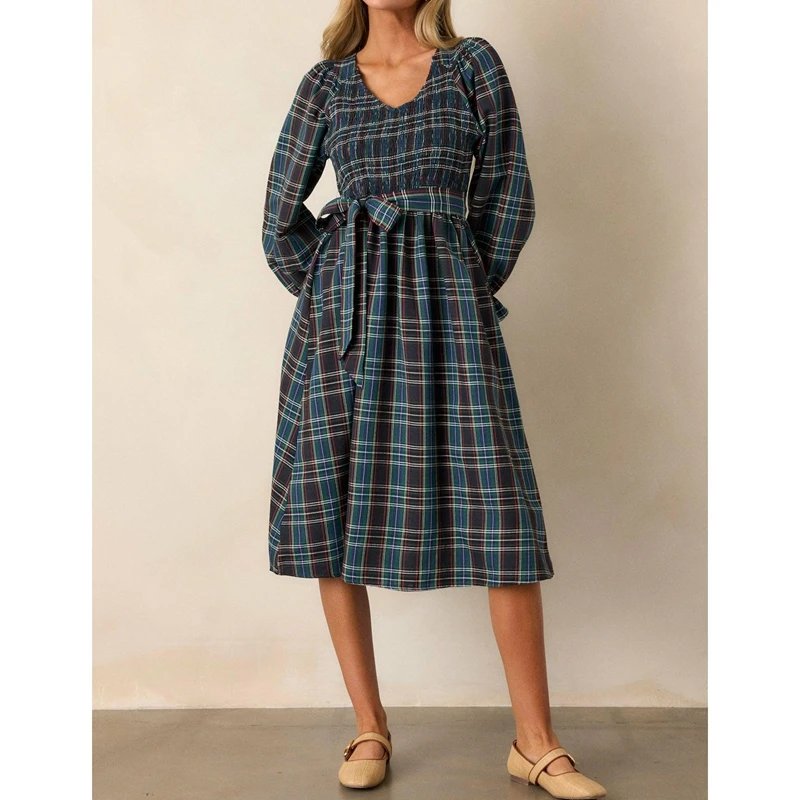 Sukienka midi w stylu vintage z nadrukiem w kratę, z falbankami, dekoltem w serek, długimi rękawami typu latarnia, wiązana na kokardę, z paskiem, o kroju A-line, dla kobiet, na Boże Narodzenie, z marszczeniami.