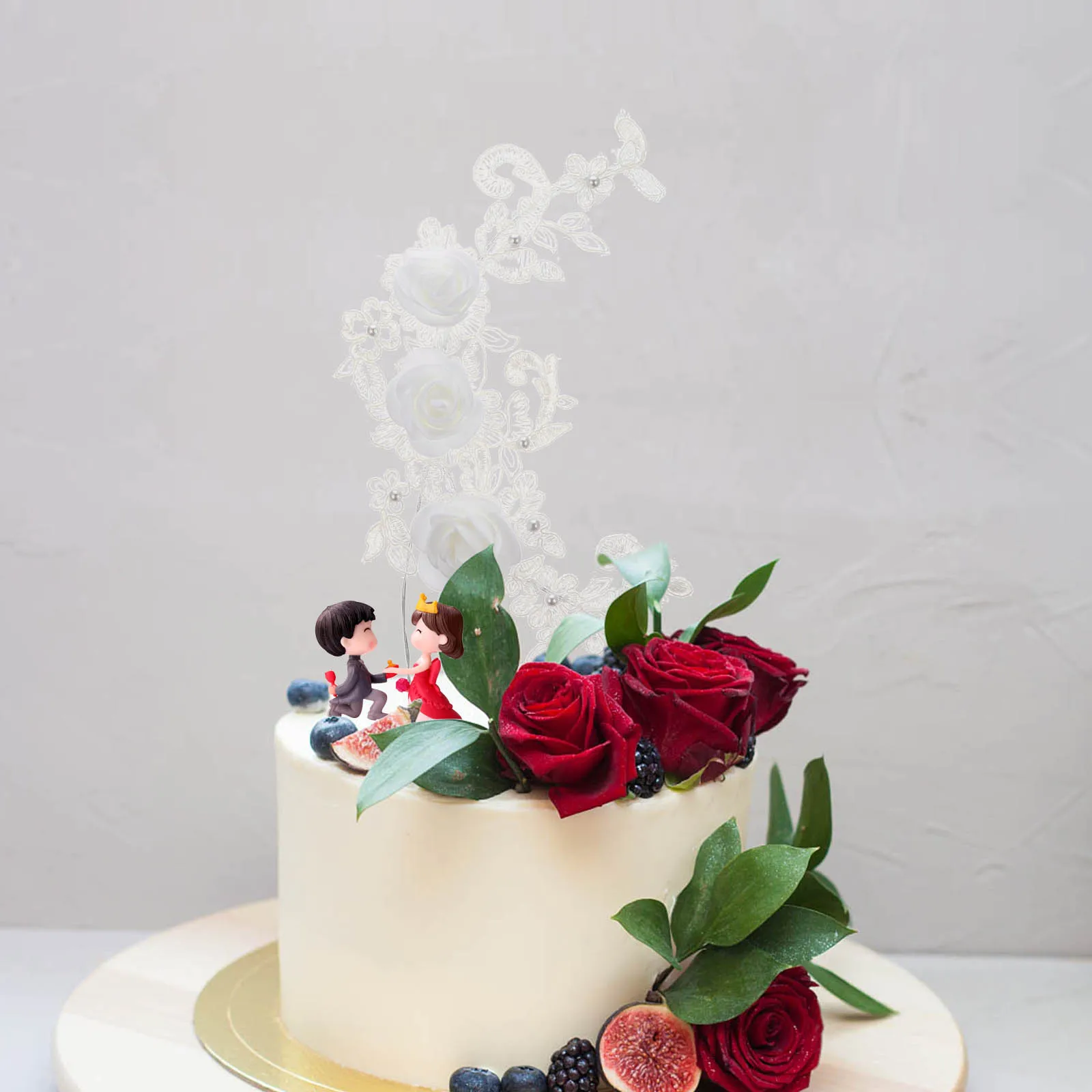 

2pcs Lace Cake Toppers Valentines Day Ornaments Bridal Picks Decorative Supplies Material Party Wedding Birthday Baby