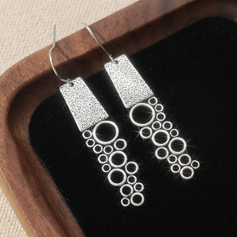 Vintage Einfaches Design Antik-Silberfarbene Anhänger-Ohrringe Böhmischer Stil Kreisförmige Verbindungsstücke Tropfen-Ohrringe Gotisch