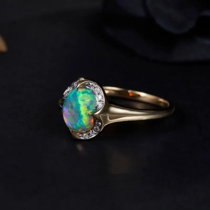 Creative New In Color Opal Oval rings for women Exquisite Light Luxury Engagement Ring Suitable for Daily Jewelry Gifts