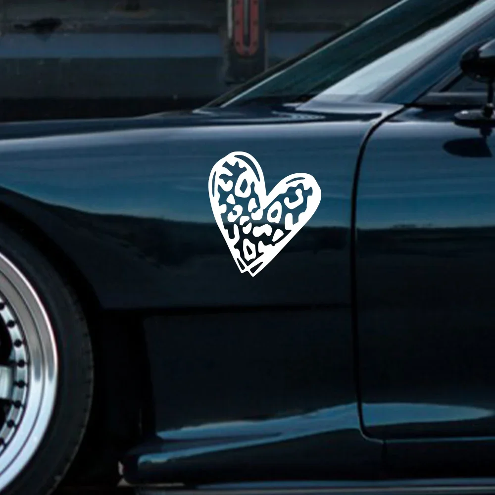 الإبداعية على شكل قلب ليوبارد طباعة رومانسية جسم السيارة ملصقات الفينيل للماء الشارات الرسومات الديكور اكسسوارات التصميم #1