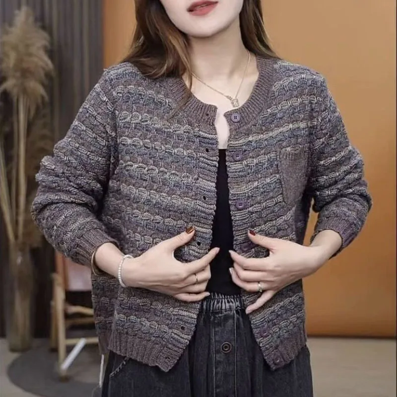 Vintage Ethnic Style Autumn Winter Sweaters Coats Women O-Neck Striped Single Breasted Fashion Long Sleeve Cardigan Knitted Tops