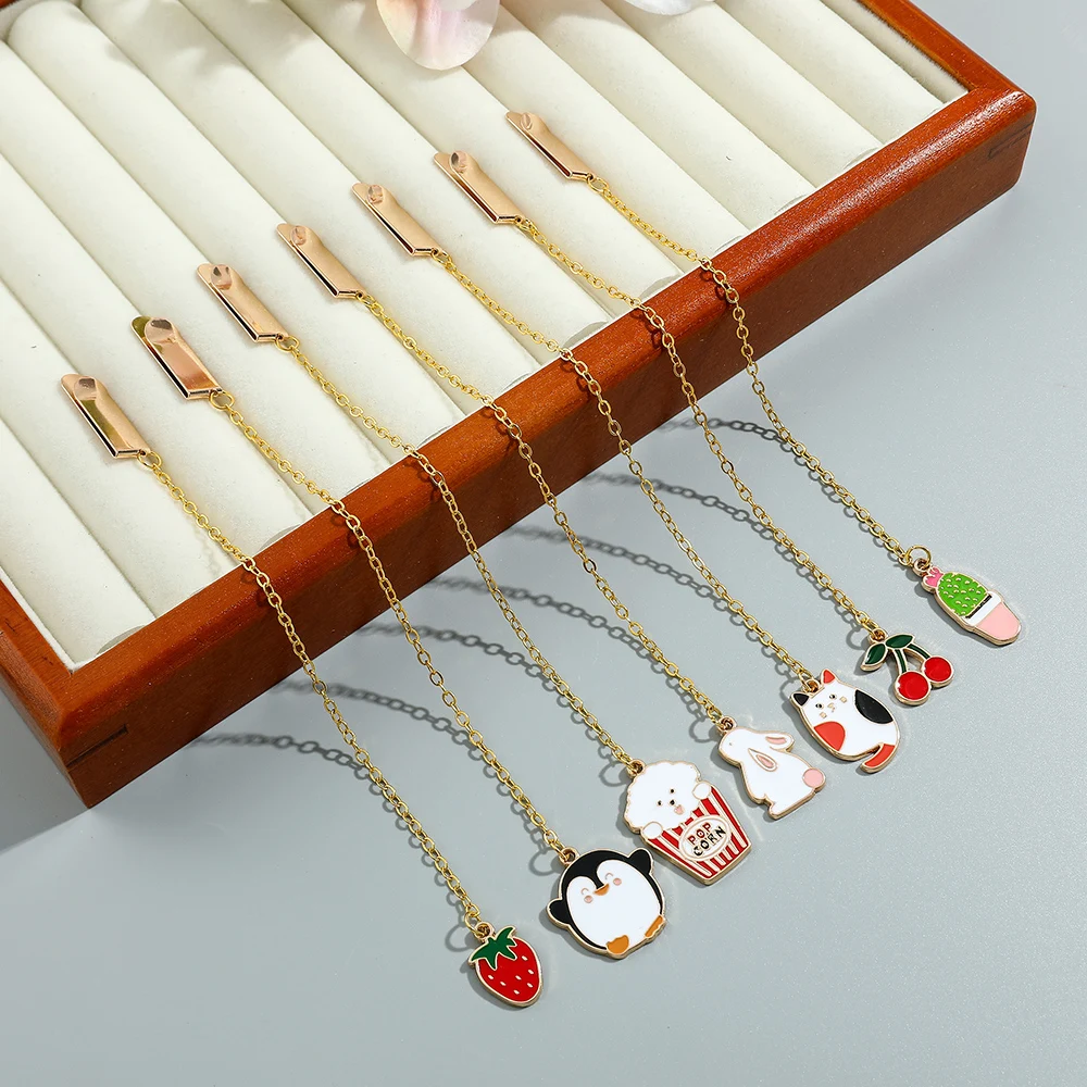 حامل كتب بإشارة مرجعية على شكل قلادة كرتونية لطيفة وبسيطة، أفضل هدية للطلاب لعشاق الكتاب كأداة قراءة.