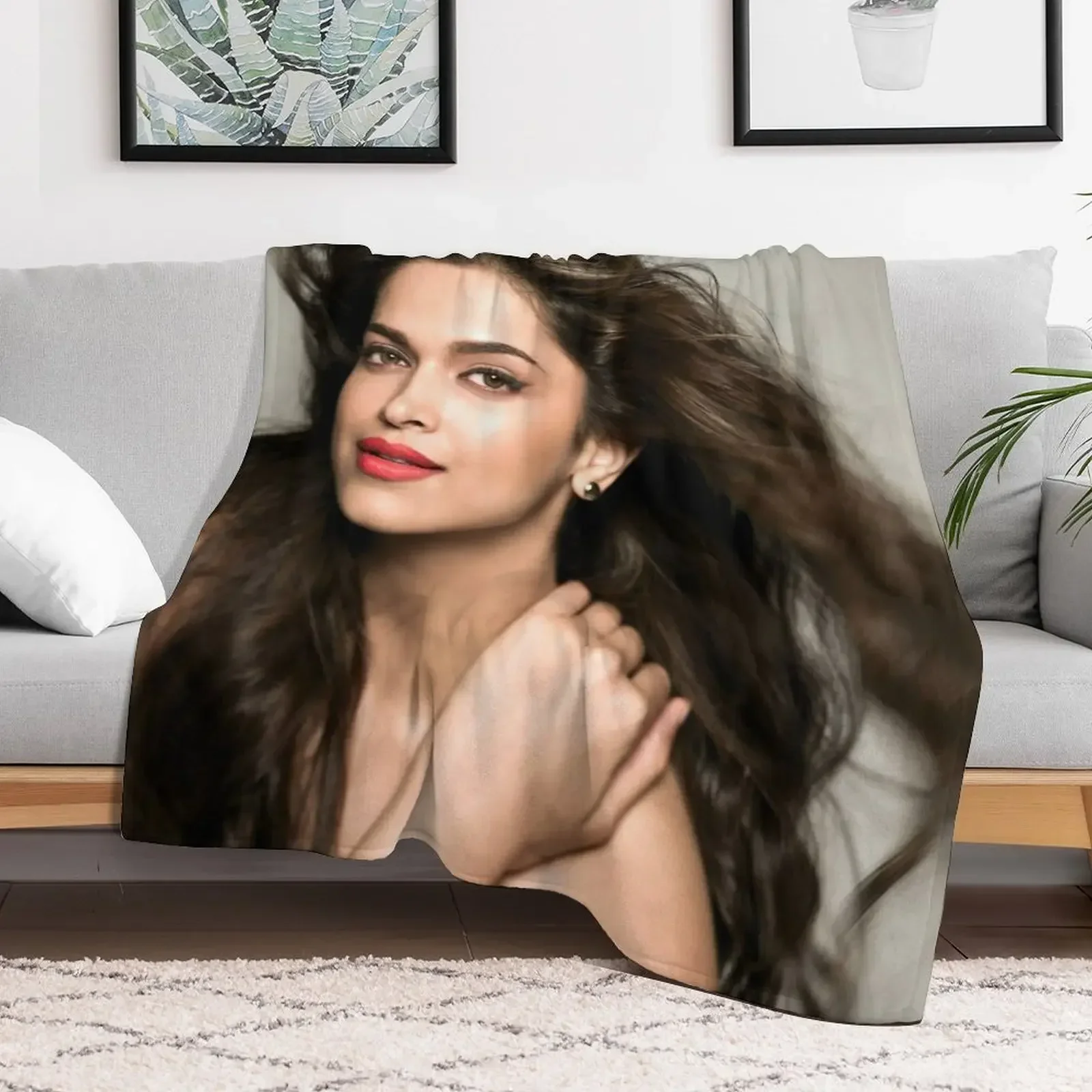 

Deepika Padukone Throw Blanket Large Tourist Shaggy Weighted Blankets