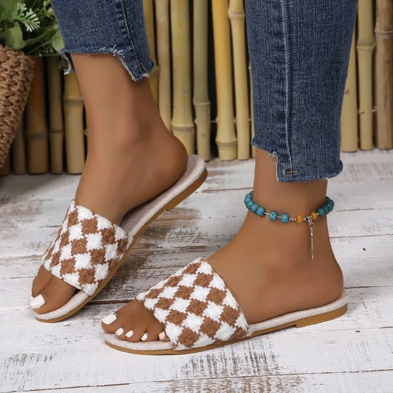 2024 Hot Selling Women's Shoes Basic Women's Slippers Outdoor Casual Women's Woven Mixed Color Flat Shoes