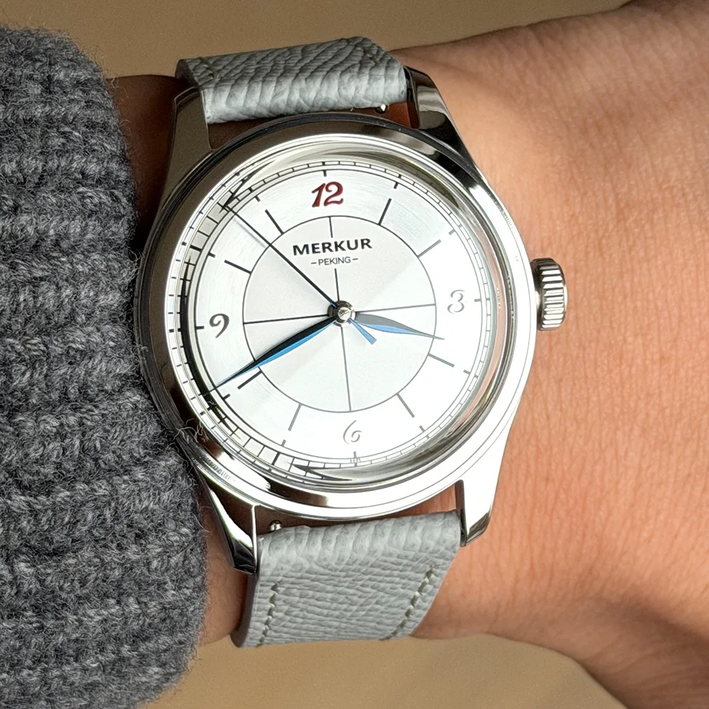 Merkur Watch Red 12 Vintage Manual Mechanical Watch Mens Business Watch Fashion Casual Dress Watches