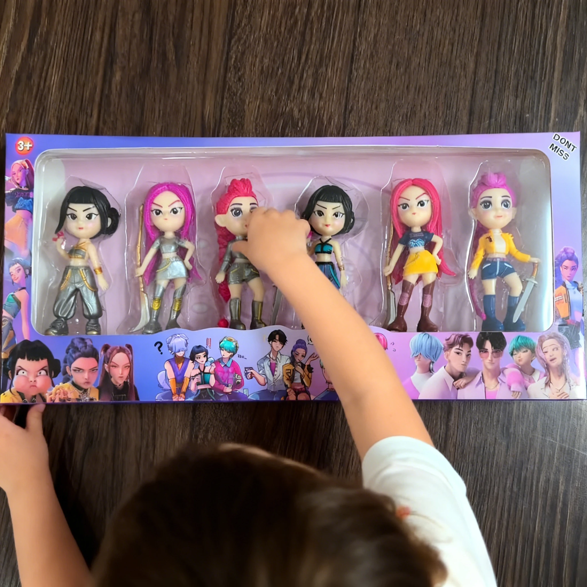 Kpop demon hunters anime periféricos coleção figura modelo brinquedo dos desenhos animados mesa de jogos decoração natal presente de ano novo