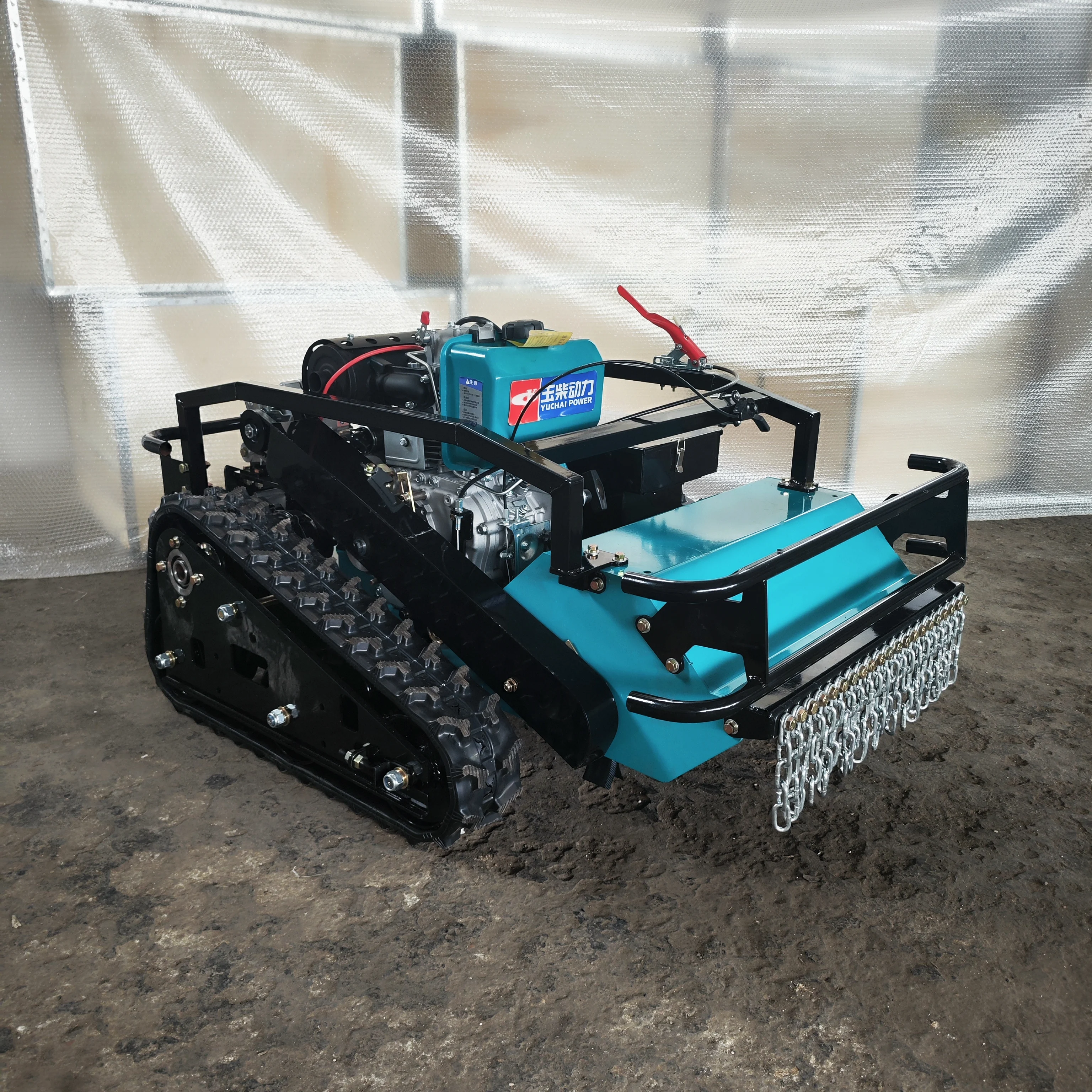 Kostenlose Lieferung CE EPA Motor Rasenmäher, landwirtschaftlicher Gummiketten-Roboter-Rasenmäher mit Fernbedienung