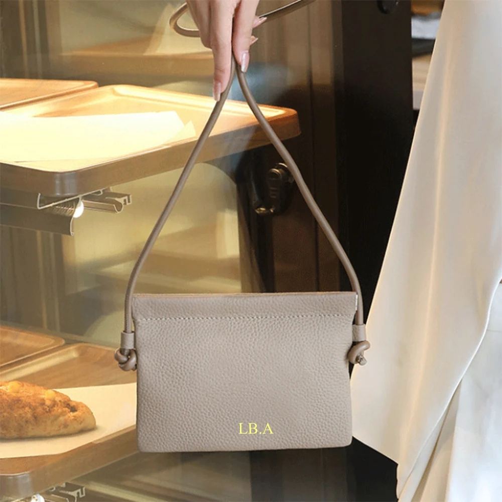 Echt leder kleine Frauen Umhängetasche benutzer definierte Initialen hand gewebte Ball Telefon Schulter tasche personalisieren Name Dame Mini Beutel Geldbörse – Detail 27