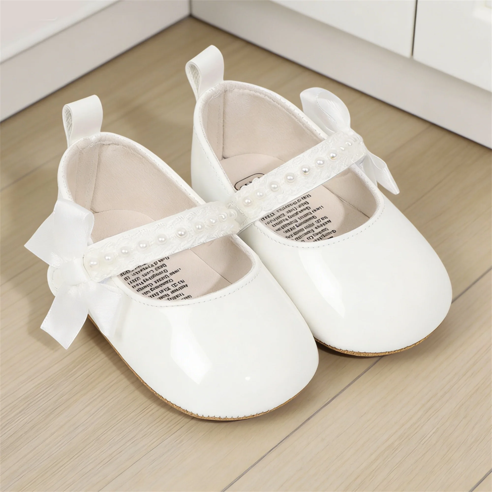 

Очаровательные блестящие туфли Мэри Джейн для маленьких девочек с бантом, детские туфли-принцессы, нескользящие туфли для малышей для свадьбы