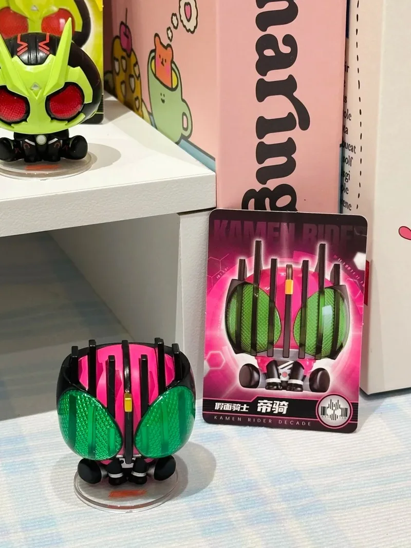 Op voorraad Ldcx Mini Q-versie Kamen Rider Palm Heroes Blind Box Collectible Action Figure Decoratie Ornamenten Model Gift