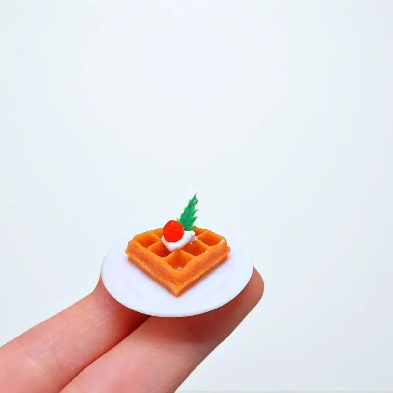 ドールハウス用ごっこ遊びデラックス4点セット - ミニ手作りキッチンワッフルミルクフードおもちゃとシーン小道具付き