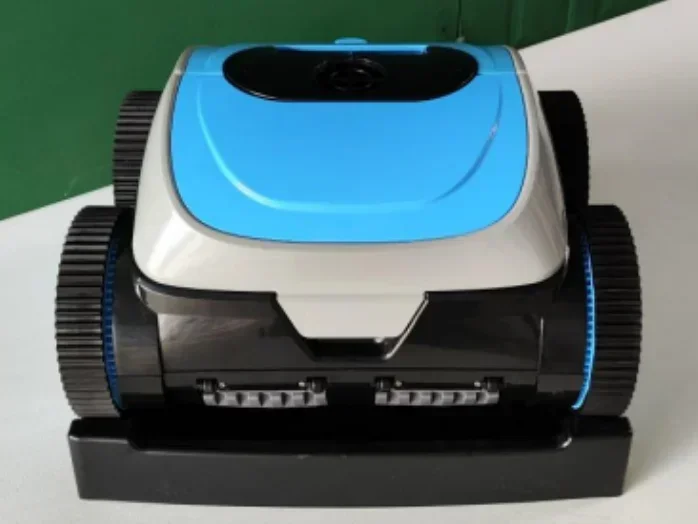 2026/Swimming Pool Cleaning Accessories Automatic Pool Cleaner rechargeable Cordless