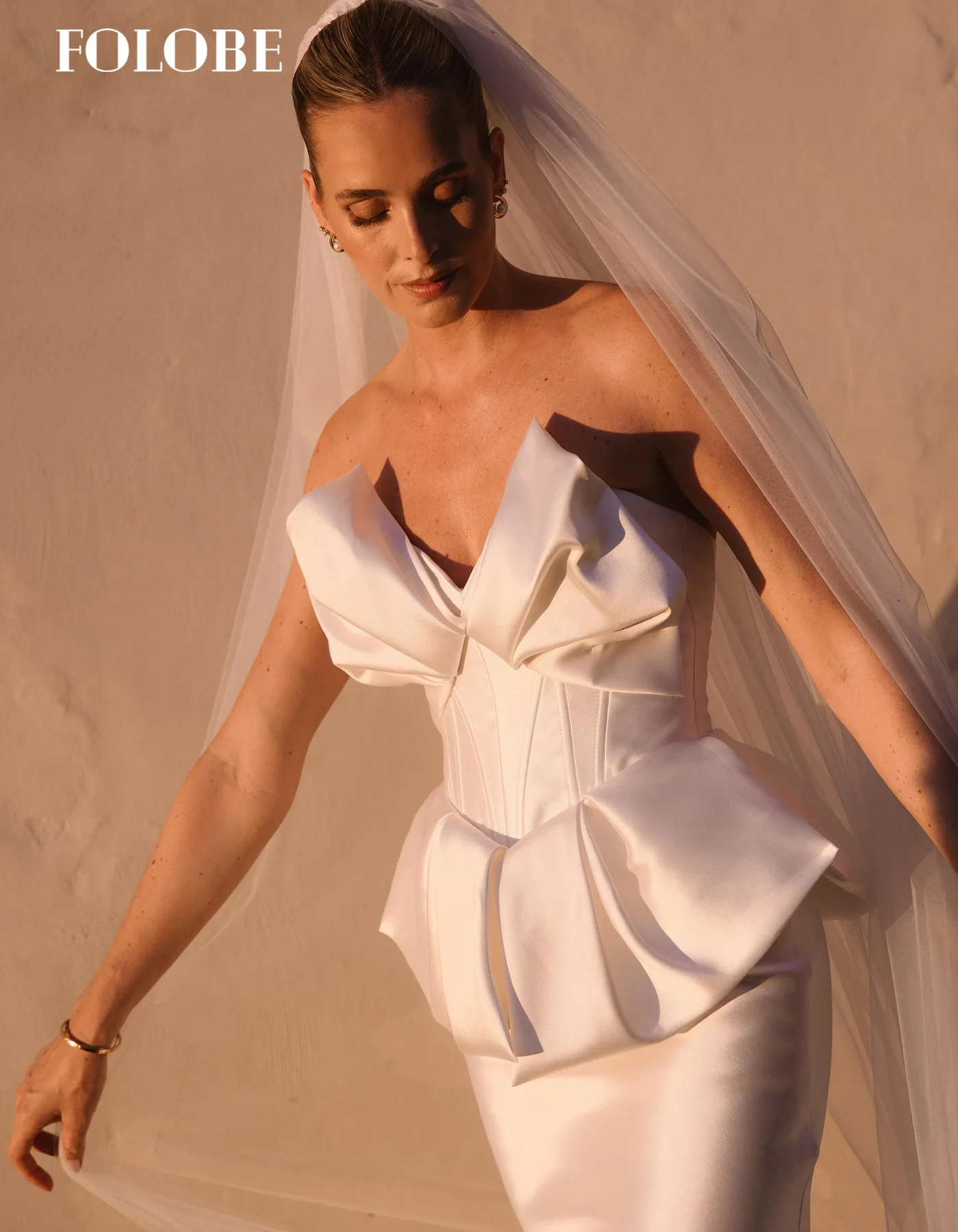 FOLOBE Bow sirène avec tache brillante robes de mariée plissées balayage Train robe de mariée vestidos de noche personnalisé