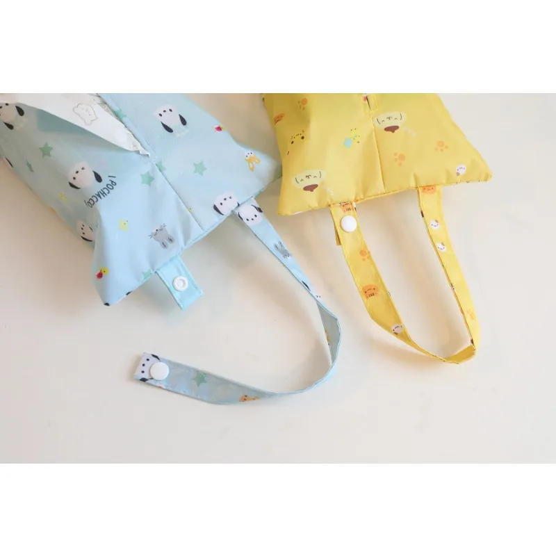 Sanrio Hello Kitty bolsa de almacenamiento de pañuelos figura de acción de Anime dibujos animados impermeable reutilizable bolsa ecológica mercancía de Anime para coche