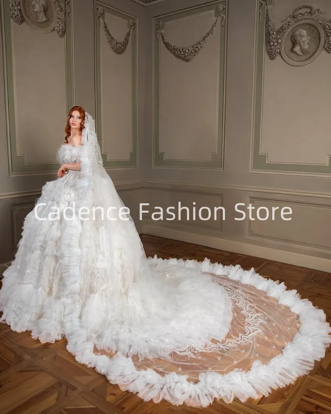 Gaun pernikahan 2025 kustom mewah tanpa tali gaun Prom manik-manik berkilau gaun Orb Multi renda bulu sangat indah