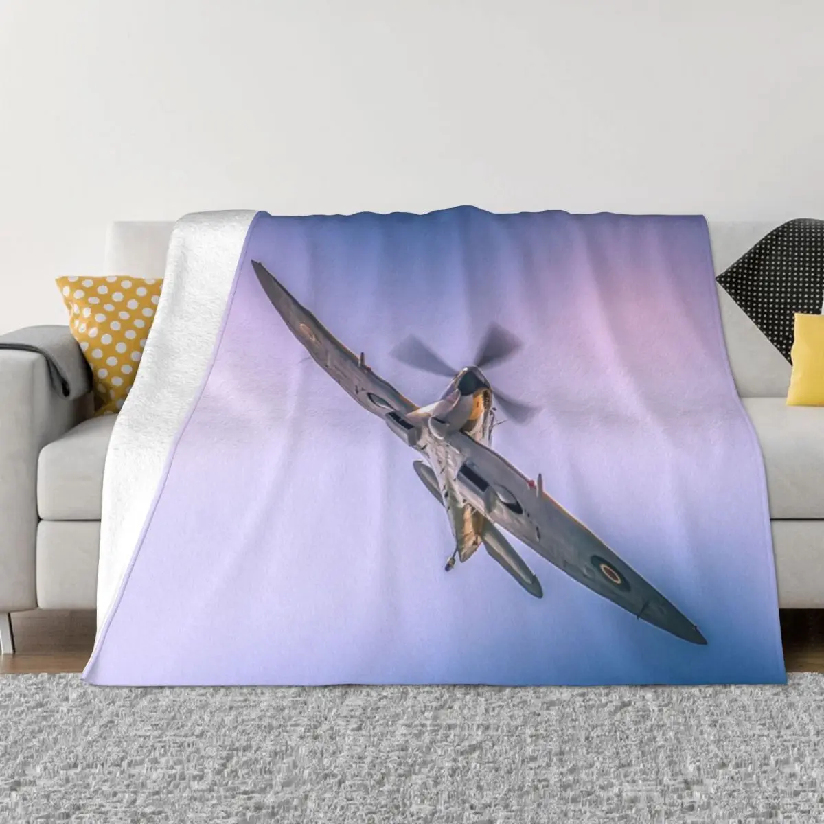 The iconic Spitfire Throw Blanket Comforter Blanket Beach Blanket Flannels Blanket