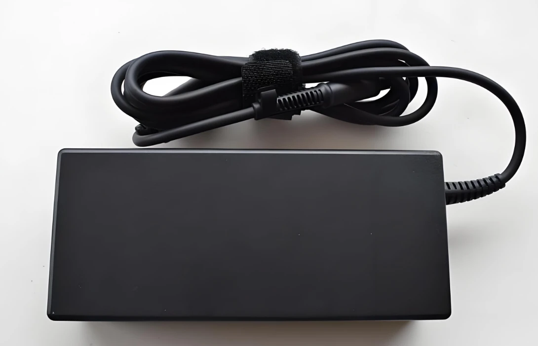  laptop charger for MSI Stealth 16 AI Studio A1VIG/A1VHG16 A13VG (MS-15F2)  Motorsport A1VGG Studio A13VE/A13VF (MS-15F2)