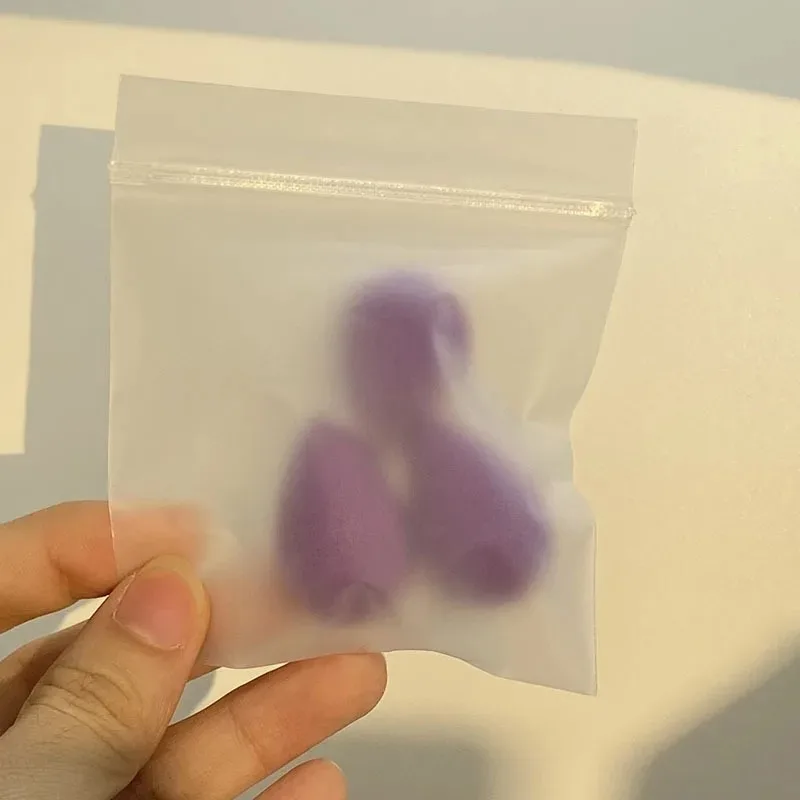 200 szt. Mini Gąbeczki do Makijażu z Własnym Logo, Kosmetyczne Puszki, Gąbki do Makijażu na Sucho i Mokro, Poduszeczki do Podkładu i Pudru, Akcesoria do Makijażu