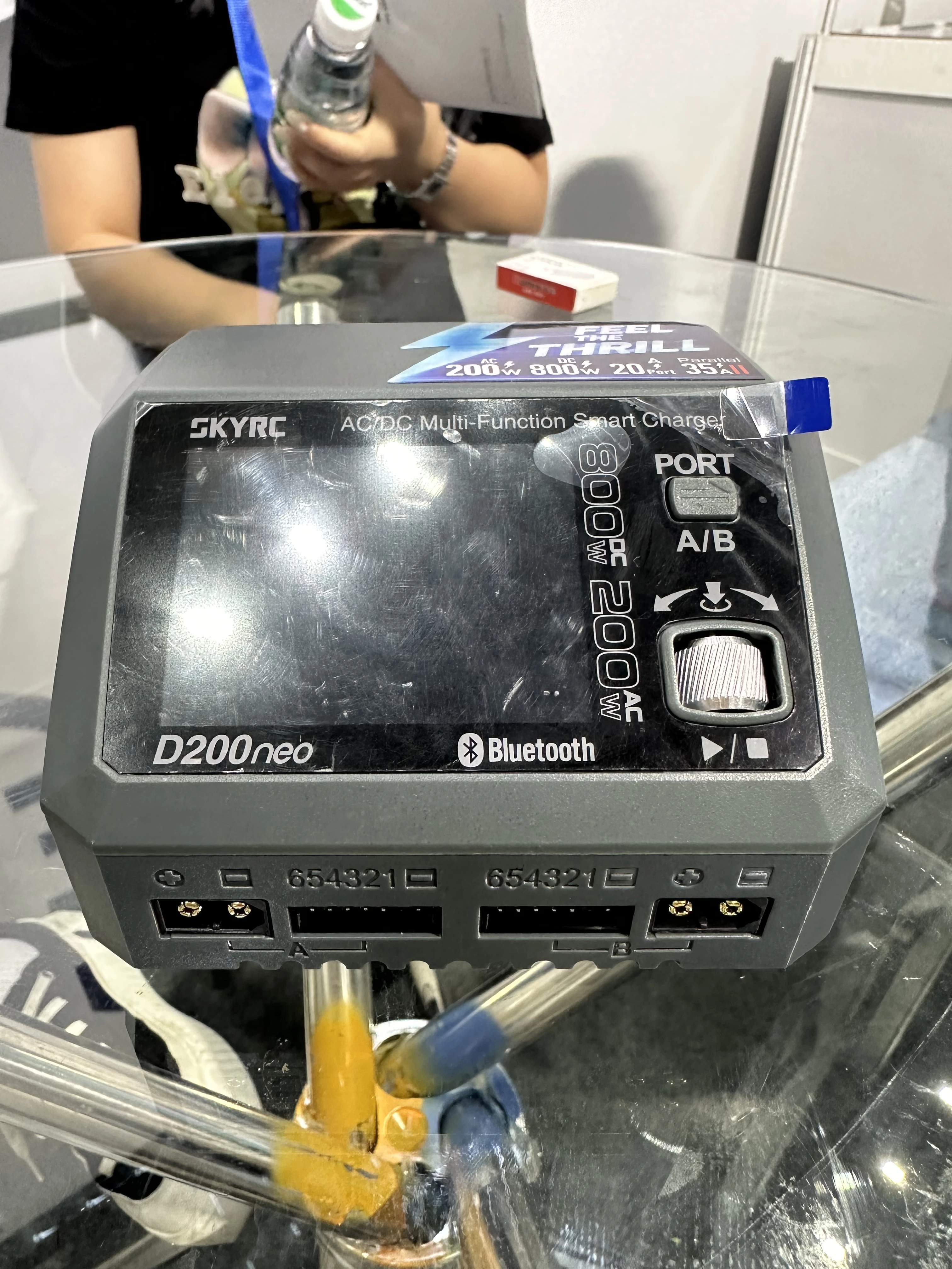 Nouveau SKYRC D200neo chargeur Balance chargeur déchargeur multi-fonction chargeur intelligent AC 200W DC 800W 1-6S batterie Lipo