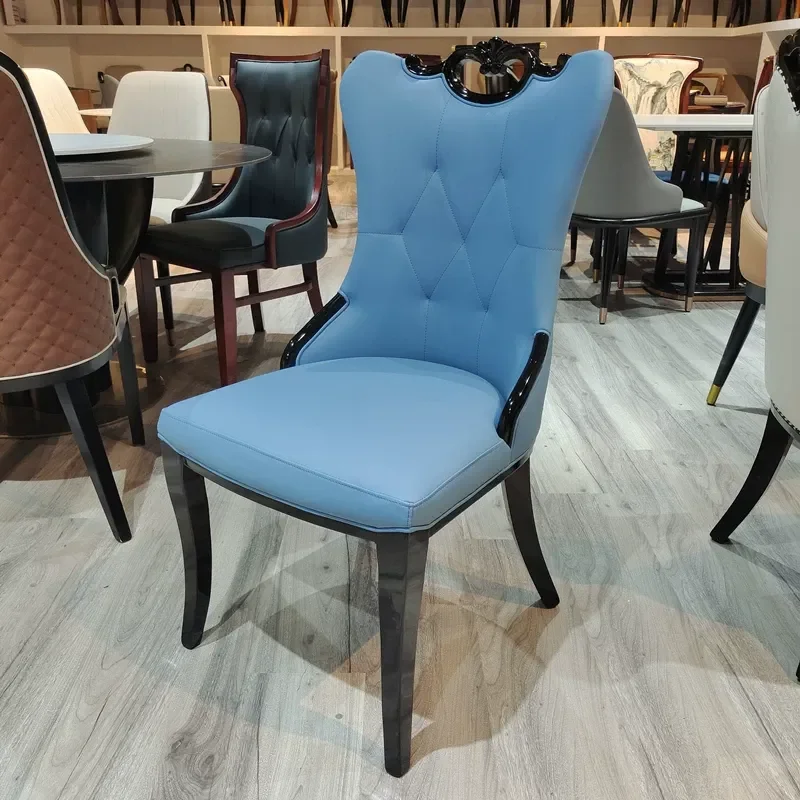 European Style Carved Solid Wood Dining Chair Gray Leather Backrest Leisure Chair for Western Restaurant Hotel Private Room