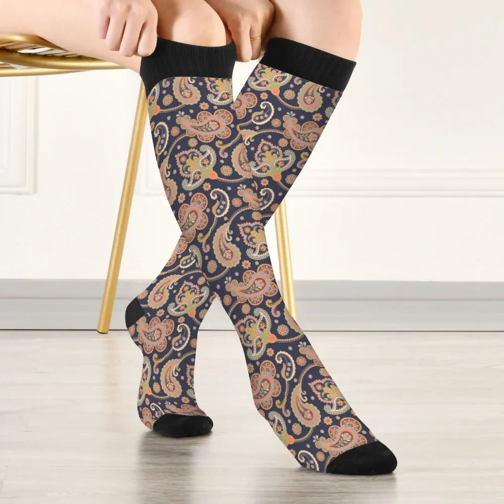 

Paisley Flower Art Men's Stockings Retro Fashion Women's Socks Comfortable Warm Breathable Non-slip Casual Sports Socks Fun Gift