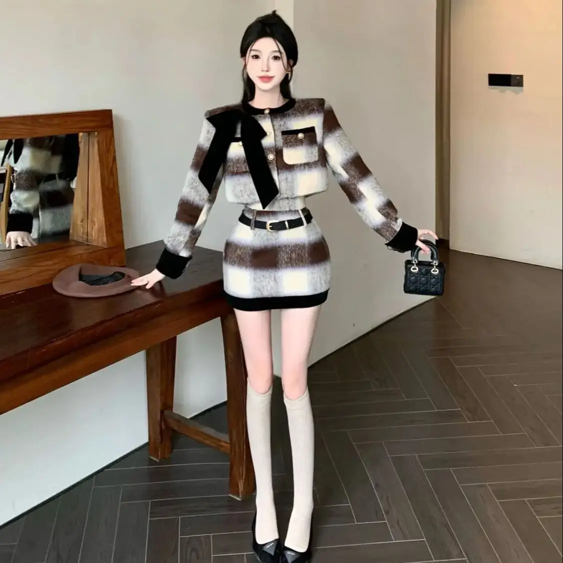 

Plaid Suit Women Autumn Winter Maillard Style Hot Girl Woolen Coat High-Waisted A-Line Skirt Fashionable Two-Piece Set