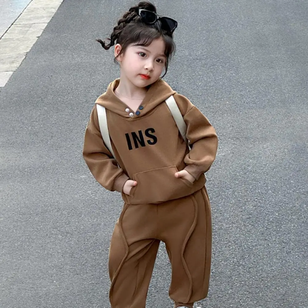 

Kawaii модная спортивная рубашка для девочек, комплект со штанами, студенческий осенний повседневный топ с капюшоном и героями мультфильмов, спортивные штаны, комплект из 2 предметов, детская одежда