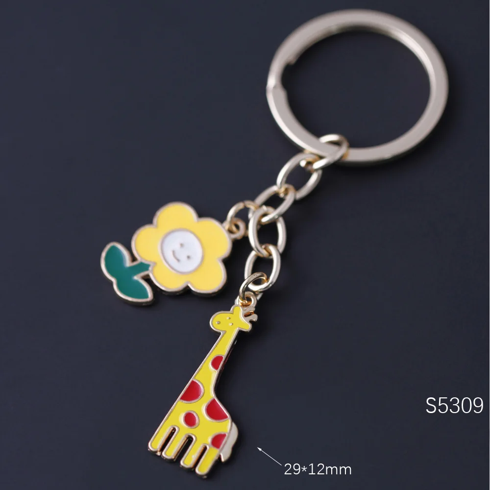 Cute Giraffe Keychain For Women Bag Key Chain Colorful Enamel Pendant Accessory Jewelry Christmas Friends Gifts