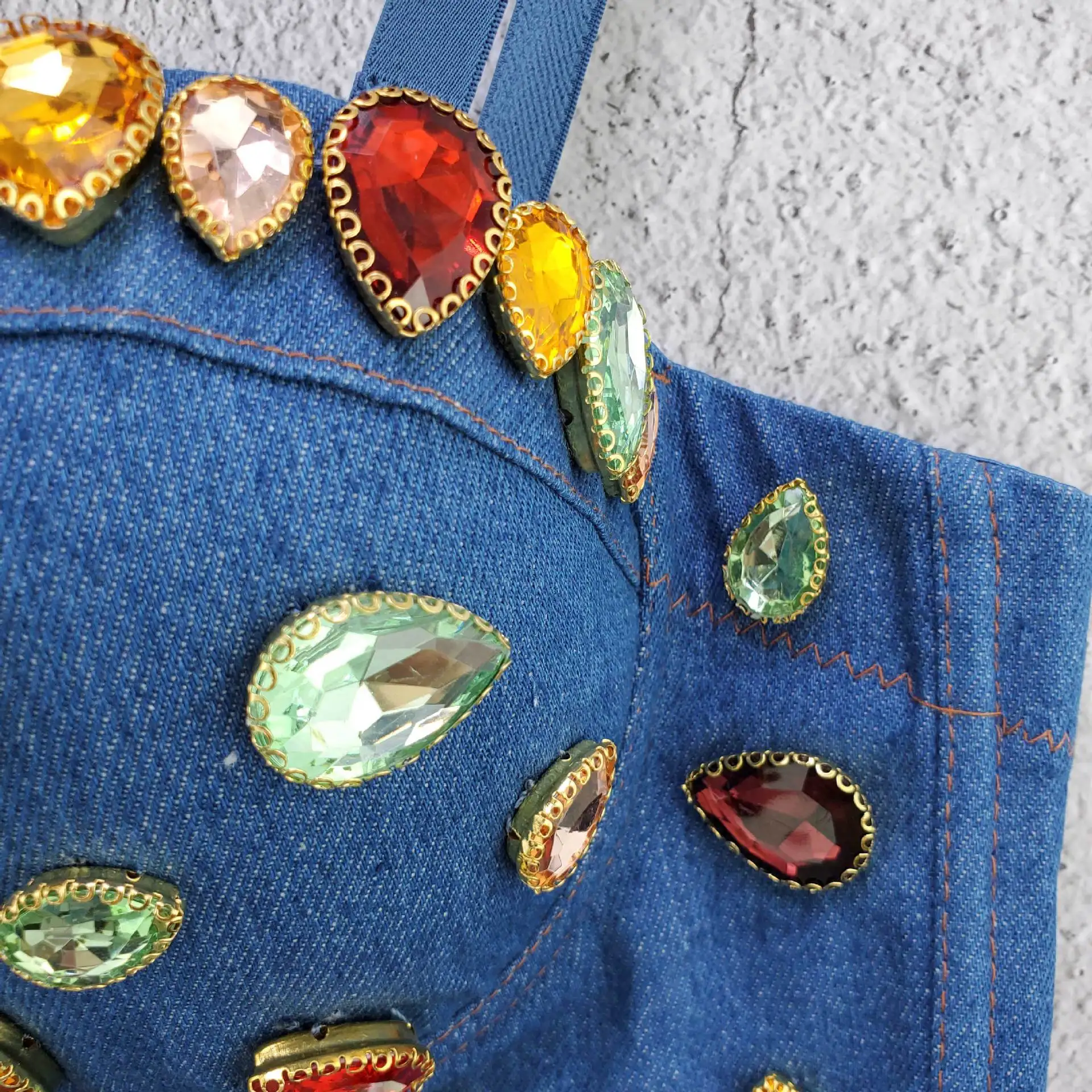 J673 دروبشيب حمالات الصدر الجميلة للفتيات ملابس حريمي الذاكرة الحلوة مسمار حبة الأحجار الكريمة الدنيم المحاصيل الأعلى ، قمم بروتيل ملونة