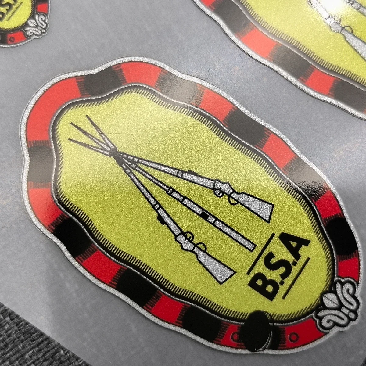 خمر كريست دورة إطار دراجة هوائية الشارات دراجة نارية مكدسة الأسلحة ملصقات مغلفة صالح ل BSA #4