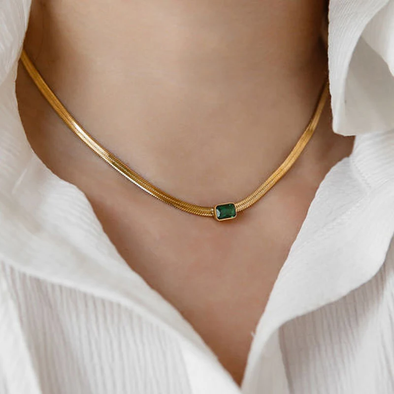 

Luxury Cubic Zirconia Snake Chain Necklace For Women Stainless Steel Gold Plated Square Clavicle Necklace Vintage Jewelry Gifts