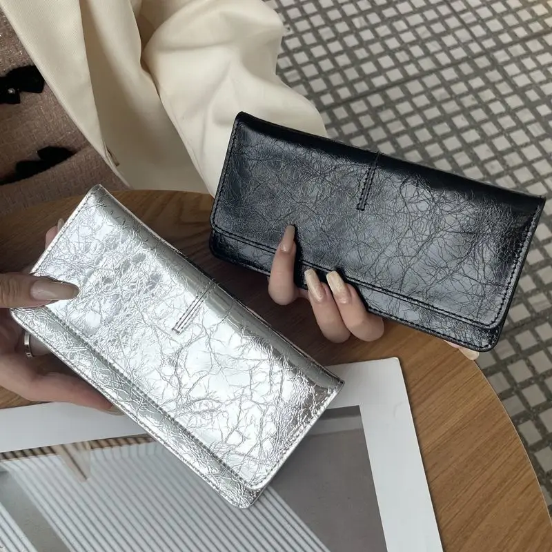 

Leather Long Wallet Women's Versatile 2026 New Soft Leather Ultra-thin Wallet Card Bag Integrated Compact Temperament Buckle