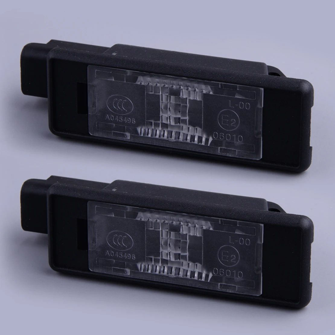 

2pcs 6340F0 Rear License Number Plate Light 12V Fit for Peugeot 106 1007 207 307 308 3008 406 407 508 607 Citroen C2 C3 C4 C6
