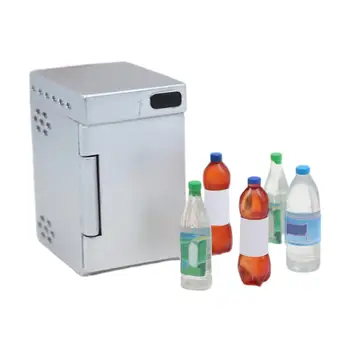 Casa delle bambole Mini frigorifero finta di giocare accessorio fai da te con 5 bottiglie di bevande decorazione scena di vita frigorifero modello di mobili