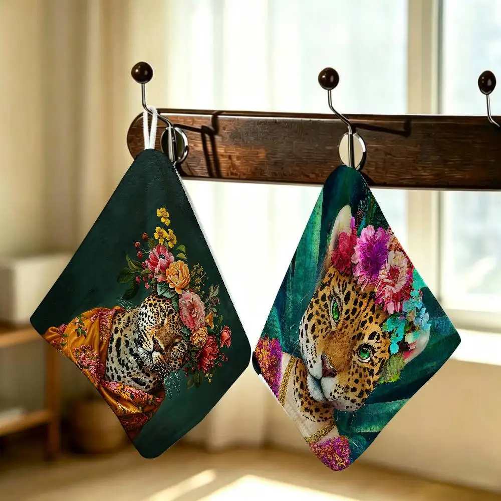 Wreath for Leopard Portrait goat Polyester Hanging Kitchen Hand Towel Durable Wear Resistant  Versatile Use Throughout Home