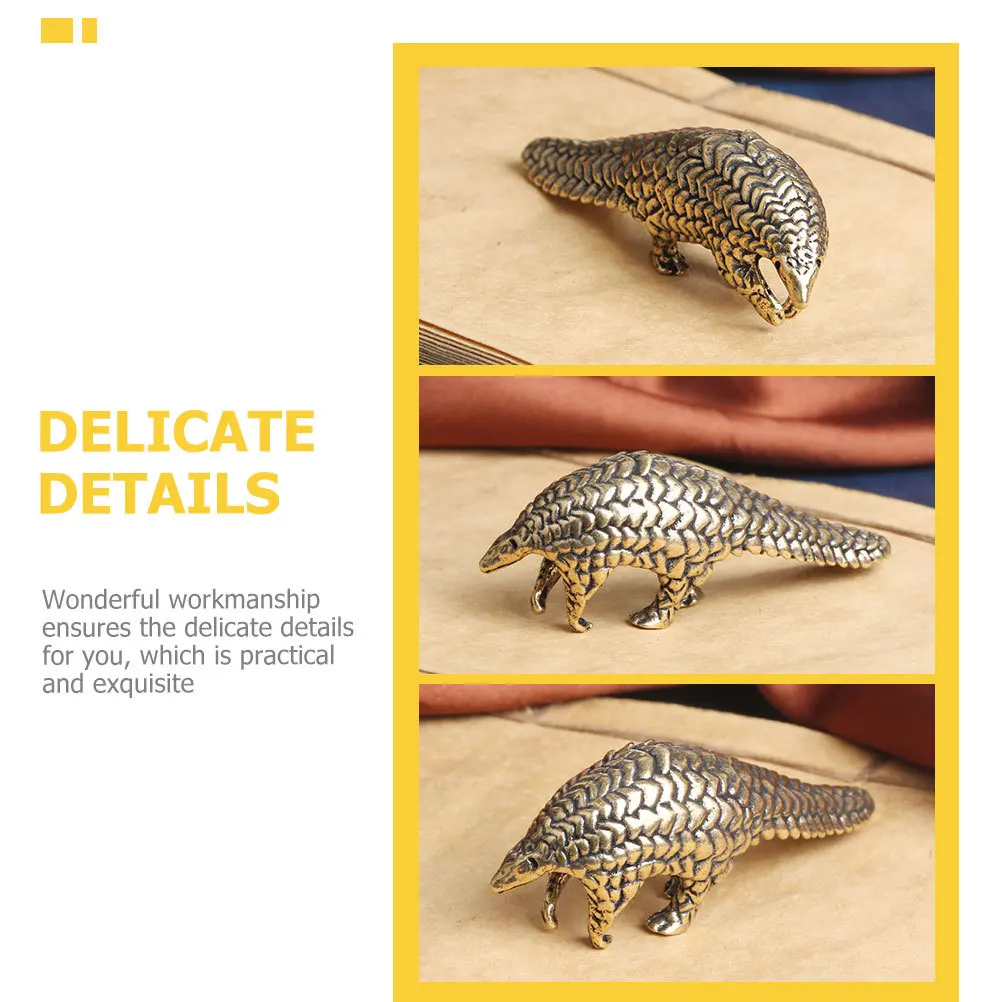 

2Pcs Brass Pangolin Statue Vintage Tabletop Decor Creative Brass Craft Animal Ornament Retro Desktop Adornment