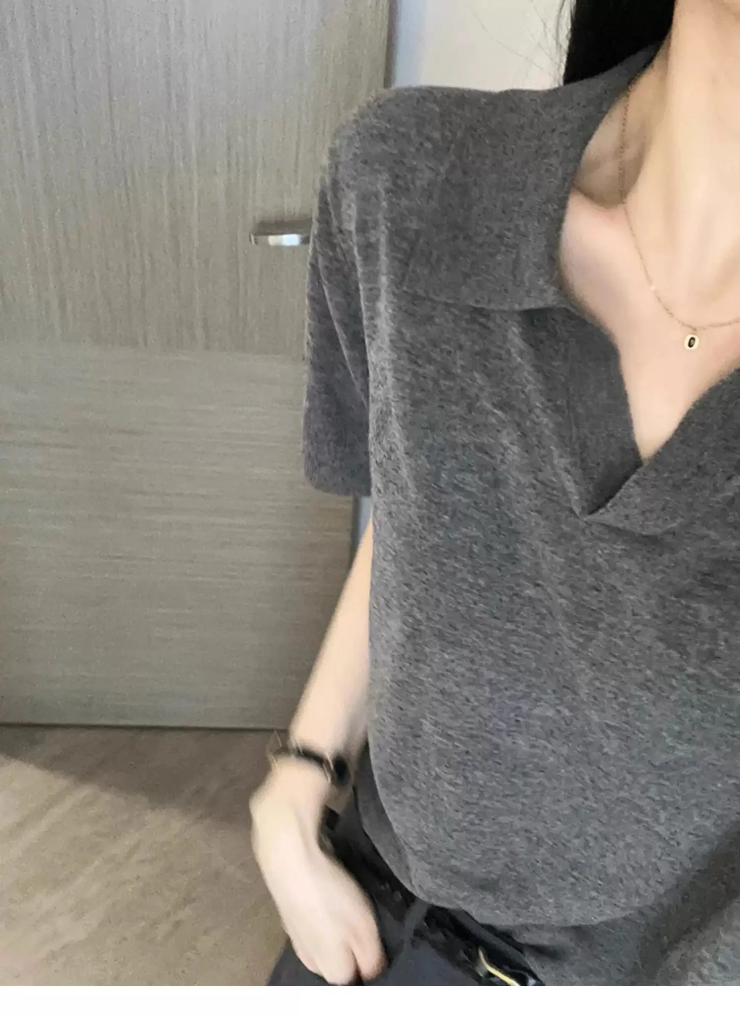 Fashionable  minimalist POLO collar thin wool short sleeved knitted sweater for women's summer loose casual lapel wool T-shirt