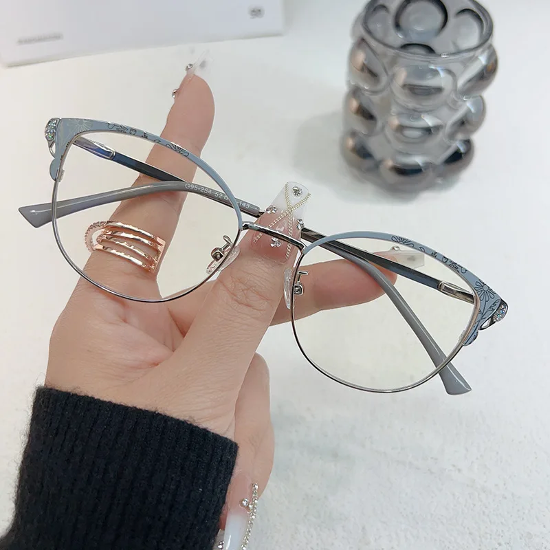 

New Cat Eye Glasses Frames Blue Light Blocking Glasses Vintage Metal Spring Leg Optical Frames Personalized Glasses gafas de sol